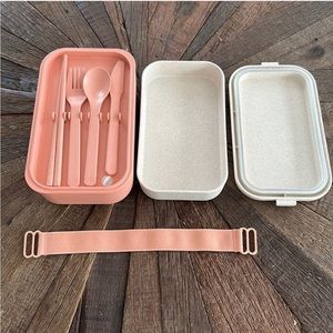 Our Place peach and rose gold colored cute Bento Box To Go - School/Work Lunch